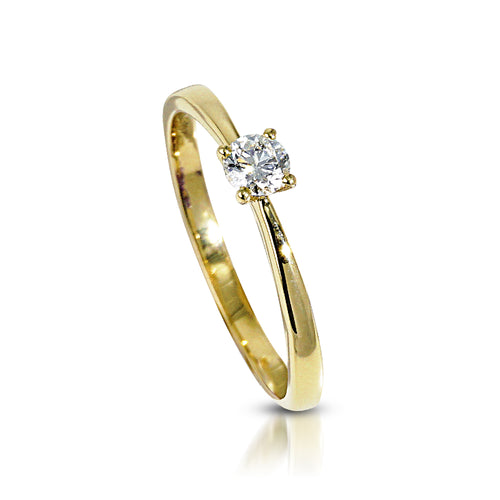 My_Diamond_Philippines_Engagement_Ring_Petite_Solitaire_0.2-Carat_Diamond_Ring_yellow_goldThe Petite Diamond Solitaire Ring is crafted in 14K yellow gold and features a 0.20-carat round brilliant diamond 