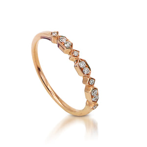 My Diamond Philippines Jewelry Store The Petite&nbsp;Arrow-Shaped Channel Set ring is crafted in&nbsp;14K&nbsp;Rose&nbsp;Gold and features 10 pieces of 0.11-carat diamonds in total weight with a clarity grading of VS-SI1 and colors F to G.