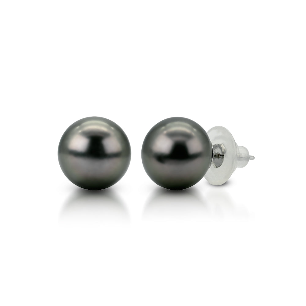 The Black South Sea Pearl Solitaire Studs is crafted with 18K white gold featuring two pieces 11.61mm and 11.59mm black natural south sea pearls.  Inclusive of My Diamond Box and Jewelry Certificate.